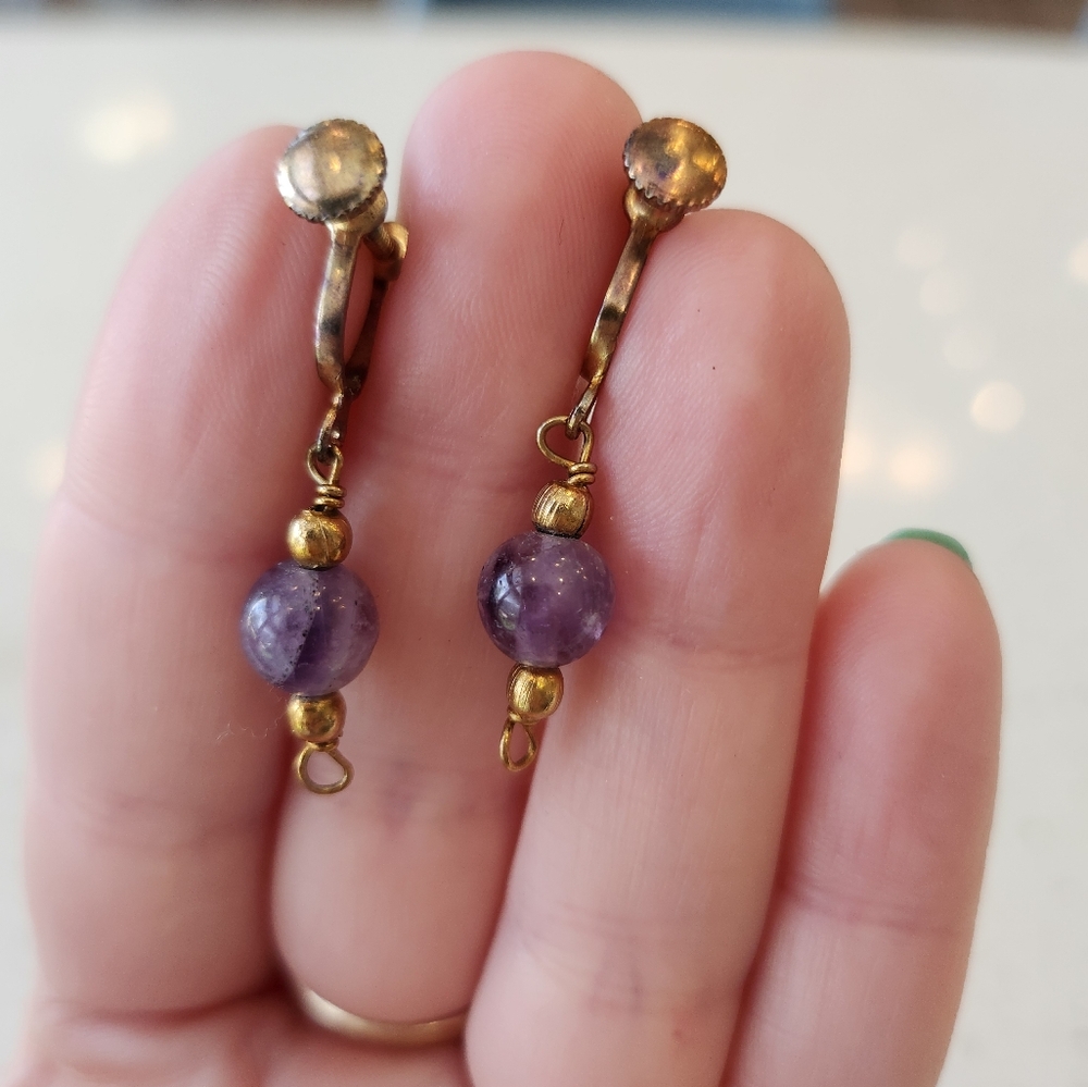 Vintage Amethyst Drop Screw Back Gold Tone Wire Beaded Earrings